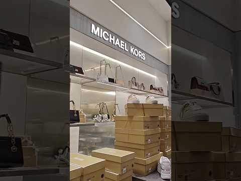 Michael Kors Bags New Collection, Zürich Switzerland #mk #bags #luxury #shopping #2025 #collection