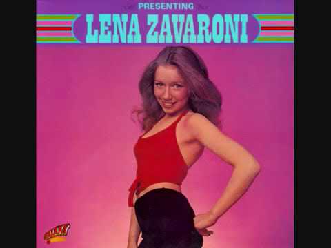 Lena Zavaroni - Won't Somebody Dance With Me (written by Lynsey de Paul)