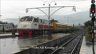 Download lagu Kedatangan KA di Stasiun Purwokerto: Kamandaka, GBMS, Krakatau & Bengawan mp3