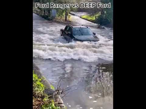 FordRanger vs Deep Ford #FordRanger #4x4 #Pickup #Fordcrossing #Flooded #Deepwater #Notts #oops #exp