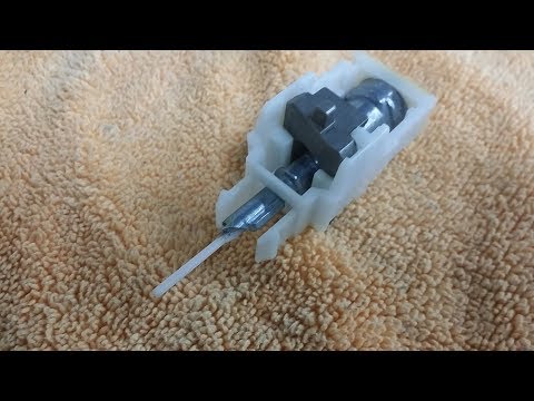 Chrysler PT Cruiser Ignition Actuator Replacement