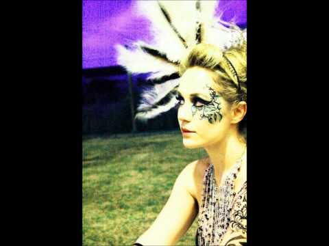 Lucy Tops - Higher Ground