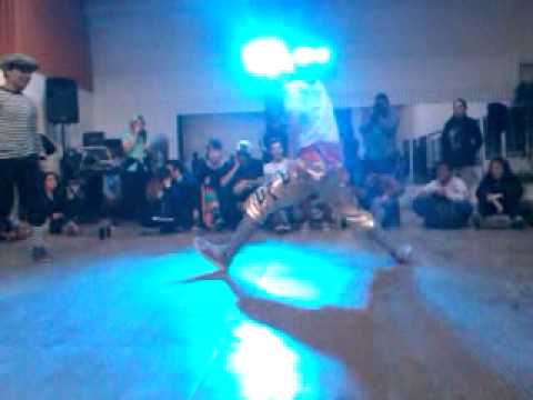 Street Cypher julio 2013 - Freztail vs Soulprendente, Soulprendente vs Jaime Lock - 7 to smoke