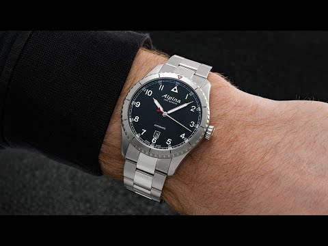 A Modern Swiss Pilot’s Watch With Wearable Dimensions - Alpina Startimer Pilot Automatic 41mm