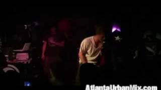 Asher Roth - Dey Know (Live)