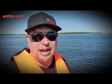 KaaraTV Document #10: Faster 570 CC Nettiveneen koeajossa Suomenlahdella