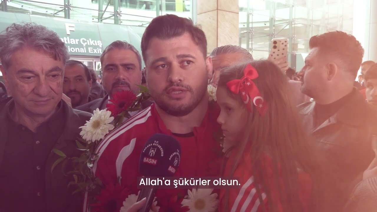Dünya güreş tarihine adını yazdıran sporcumuz Rıza Kayaalp’i büyük bir gurur ve coşkuyla karşıladık