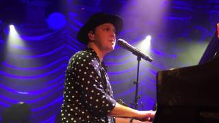 Gavin DeGraw - &quot;Stealing&quot; (partial) - Belfast - May 18, 2017