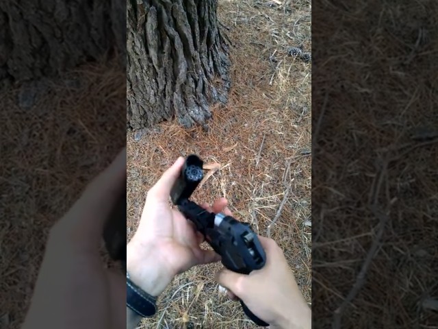 Vídeo relacionado con Tiendas LGP - Gamo, Pistola perdigón Gamo PT-80. Calibre 4,5 mm. 3,5 Julios + Maletín de Transporte + 250 balines + 2 Cargadores + Bombona CO2