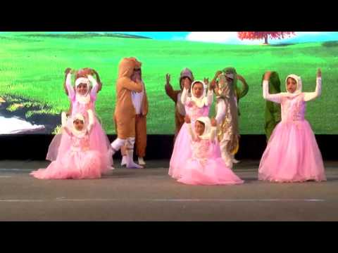 A0043 Nasheed - Montessori kids performing on "Allah made everything"