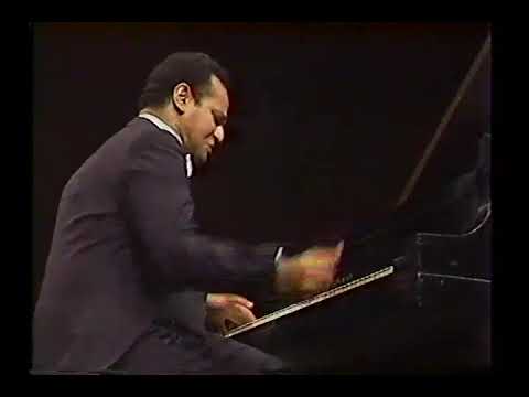 Andre Watts plays: Chopin's "Revolutionary Etude," Op.10 #12