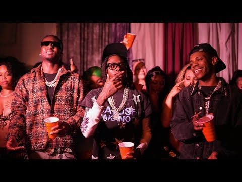 41 (Kyle Richh, Tata, Jenn Carter) ft. A Boogie Wit da Hoodie - Naked (Official Music Video)