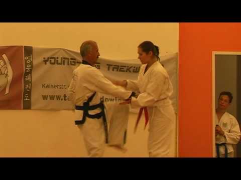 Young-Ung Taekwondo - 10te Hyong im Kampf