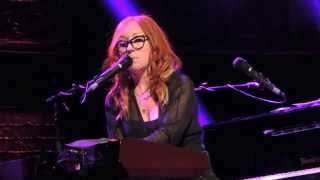 Tori Amos Performing Fire on the Side @ The Greek Theater 7/23/14 High Quality