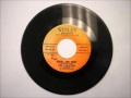 PARAGONS - FEATURING MACK STARR - Kneel And Pray / Just A Memory - WINLEY 250 - 1961