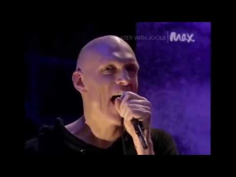 Midnight Oil - In the Valley (Live on 'Later with Jools Holland', 1993)