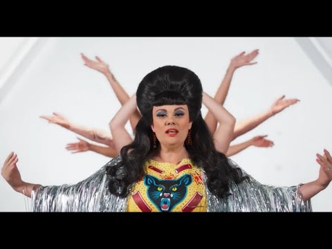 Video thumbnail for Queenie, Queenie