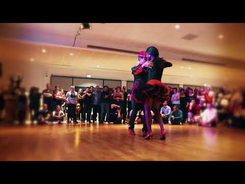 Son cubano par Carlos Rafael Gonzalez et Dayana Alcala au Festival Oyé Cuba