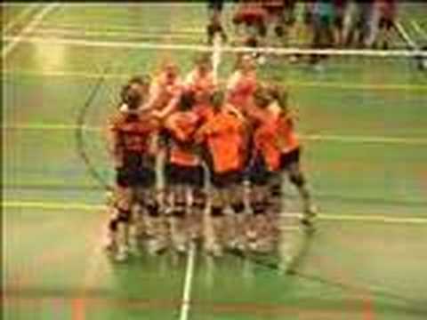 Laatste wedstrijdpunt Simokos dames 1 - Dynamo dames 1 3-2