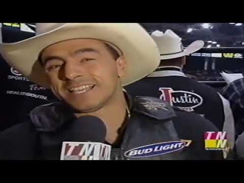 Adriano Moraes vs Border Patrol - 01 PBR Nampa (93 pts)