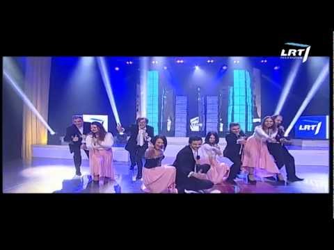 Lenkų kilmės dainininkė Katažina Nemycko ir Vilniaus krašto Kaštoninis choras