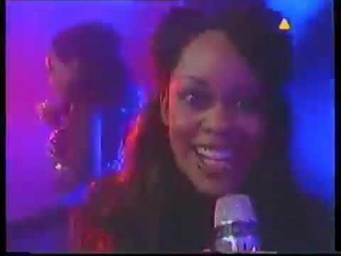 Justine Earp – Ooo-La-La-La (Live @ Club Rotation) (1996)