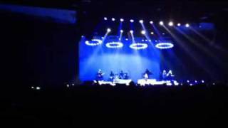 Kelly Clarkson singing "You Love Me"