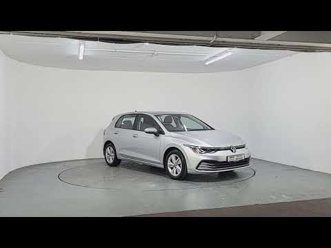 Volkswagen Golf LIFE 2.0 TDI 115HP Diesel Manual - Image 2