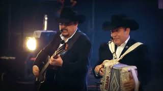 Pesado - Fácil Y Accesible [Official Video]