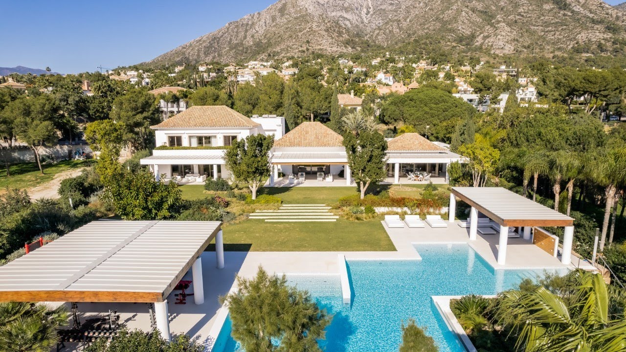 Villa for sale in La Quinta de Sierra Blanca, Marbella Golden Mile