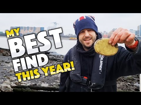 Jaw-dropping TREASURES found Mudlarking old London!