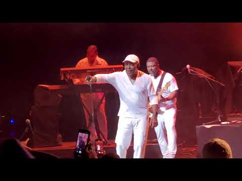 38 Minutes of Maze Live 2021