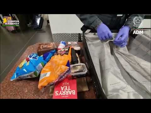 Un anno di controlli di Finanza e Adm all'aeroporto di Pisa