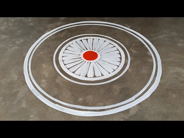 Laxmi puja special floor alpana rangoli by shyamali rangoli art - video 2