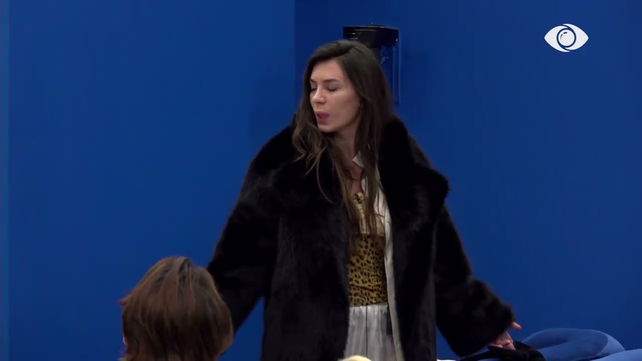 “Të kastrohet si kafshët”/ Ola debaton me Vserlon, ndërhyn Kelly: O i poshtër, ke përmendur nusen…