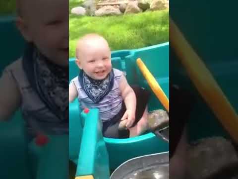 Funny Babies Playing With Water || Baby Outdoor Videos #vairalvideo #maruf