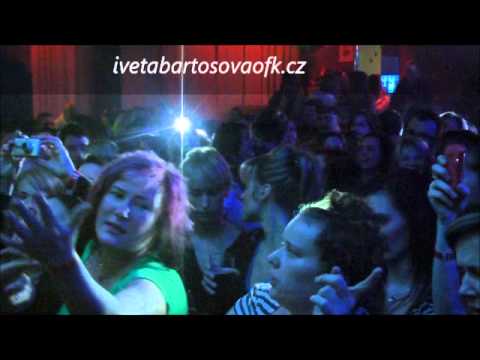 Iveta Bartošová- Dva roky prázdnin