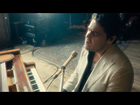 Dan Sultan - Do You See Me (Live At Bakehouse Studios)