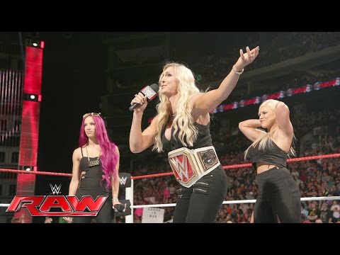 Sasha Banks attempts to put Charlotte in her place: Raw, July 4, 2016