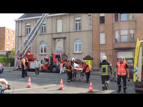 (05/05/2013): Mouscron - Incendie Terre Nouvelle (02)