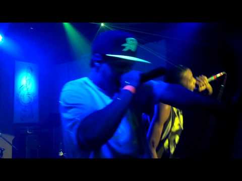 Do the Damn Thang  Pyro feat  Lyrik