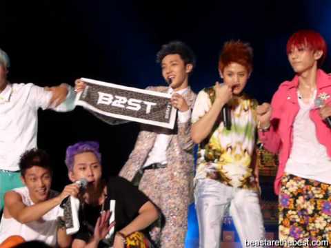 [Fancam] BEAST 120726 - Freeze (Guerilla Concert in Gwanghwamun Square)