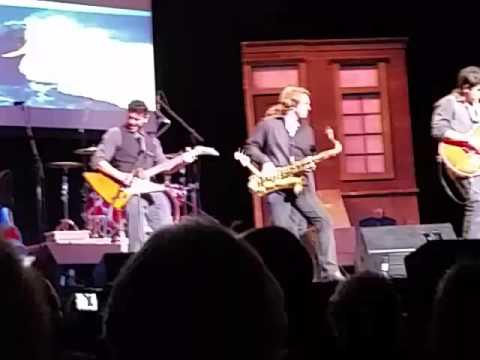 Bronx Wanderers   Surfing melody  Awesome