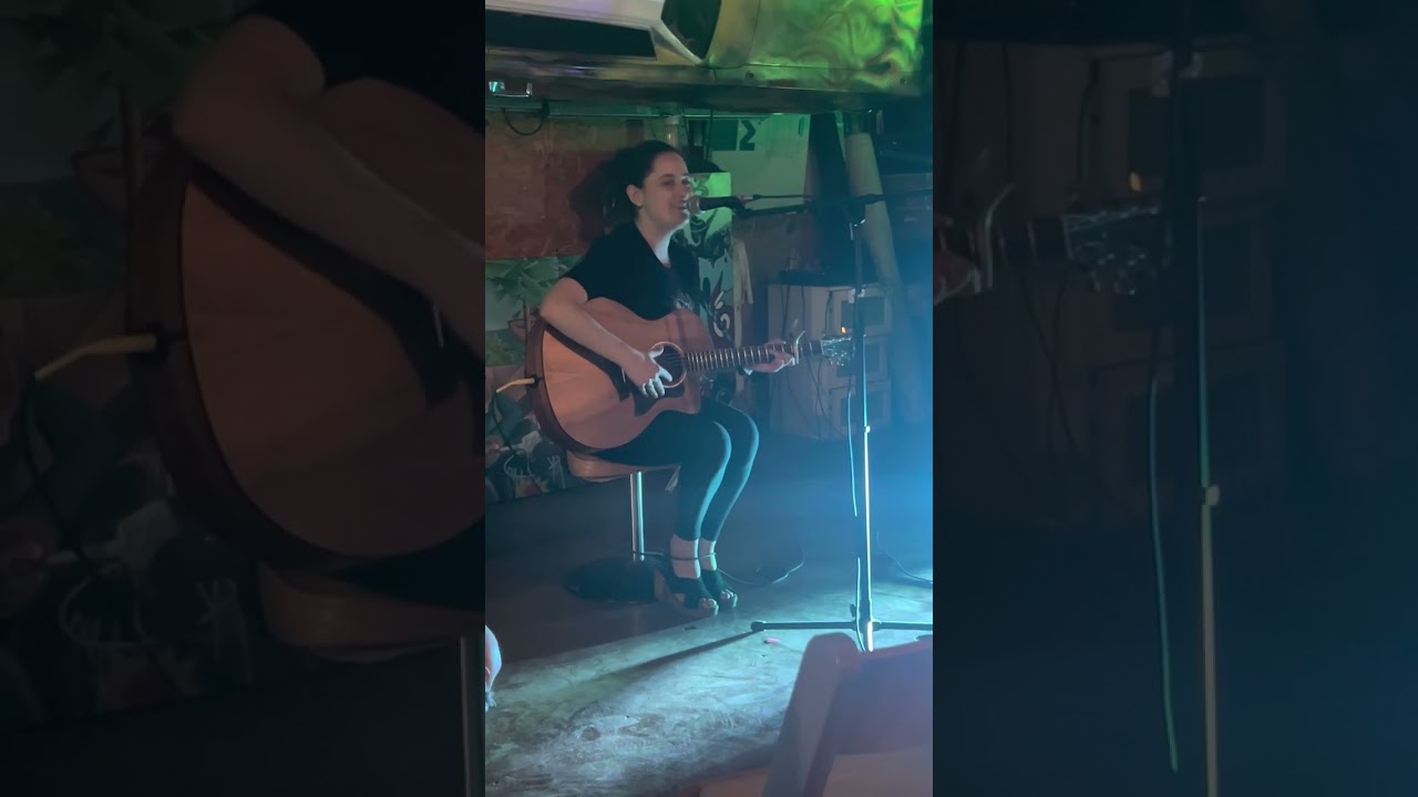 Promotional video thumbnail 3 for Eva Gantz