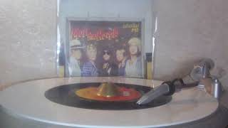 Mott The Hoople - Saturday Gigs ( CBS ).