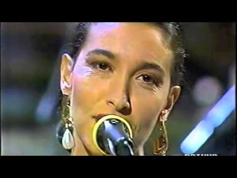 Grazia Di Michele e Rossana Casale - Gli amori diversi - Sanremo 1993