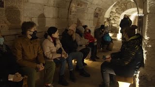 Download lagu Refugees Seek Shelter at a Church As Air Sirens Ring through Ternopil mp3 Download lagu Refugees Seek Shelter at a Church As Air Sirens Ring through Ternopil mp3