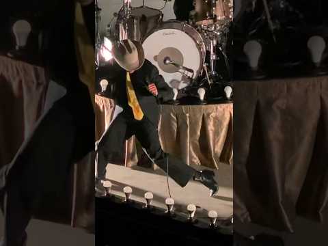 Shake - Stephen Sanchez
