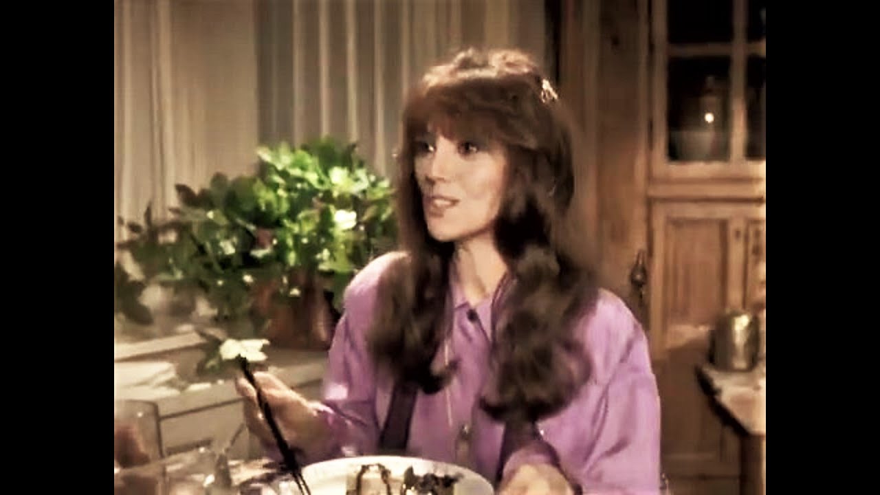 Miniature de la vidéo IN THE SPIRIT (1990) Clip - Elaine May, Peter Falk, Marlo Thomas, and Jeannie Berlin du film In the Spirit