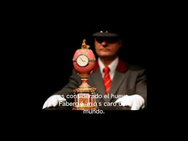 Vídeo relacionado con danila-souvenirs Huevo al estilo Fabergé Flores de Primavera/Caja de música con cesta de flores 16,5 cm azul